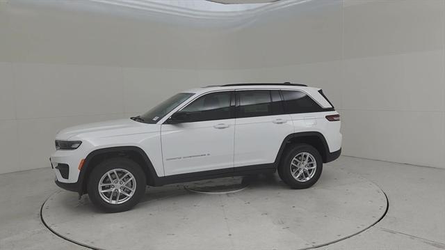 new 2024 Jeep Grand Cherokee car, priced at $34,988