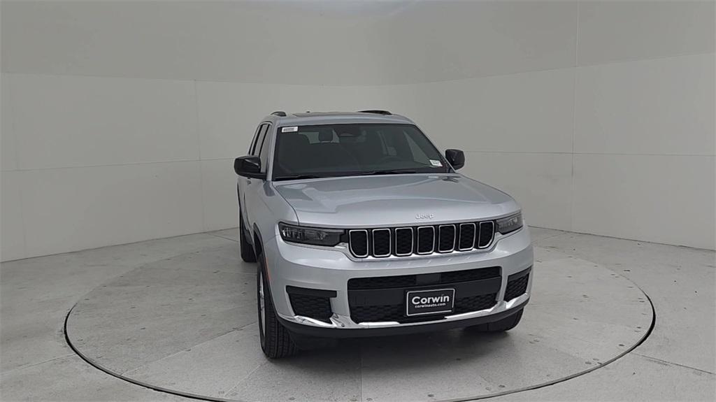 new 2024 Jeep Grand Cherokee L car, priced at $40,887