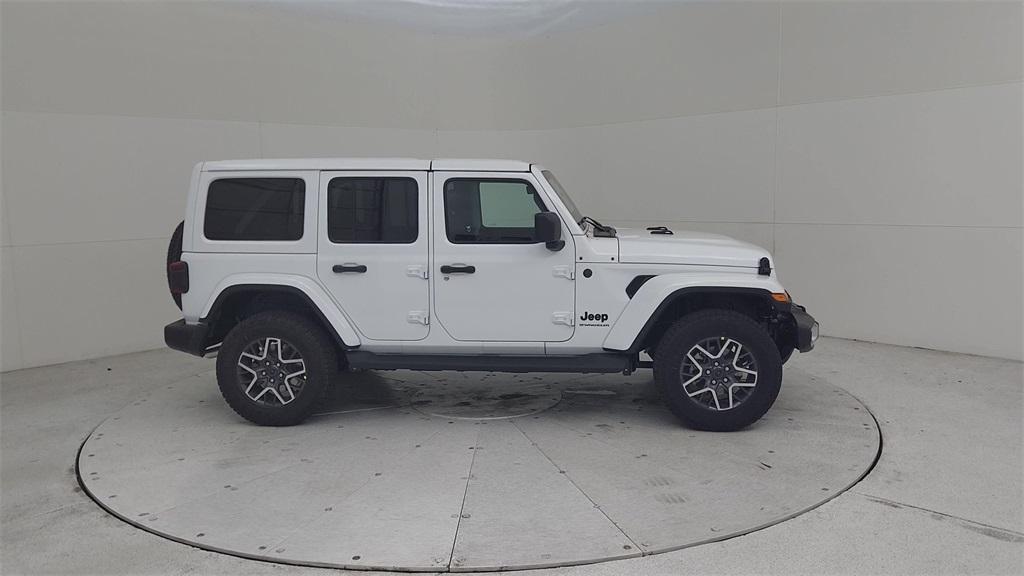 new 2025 Jeep Wrangler car