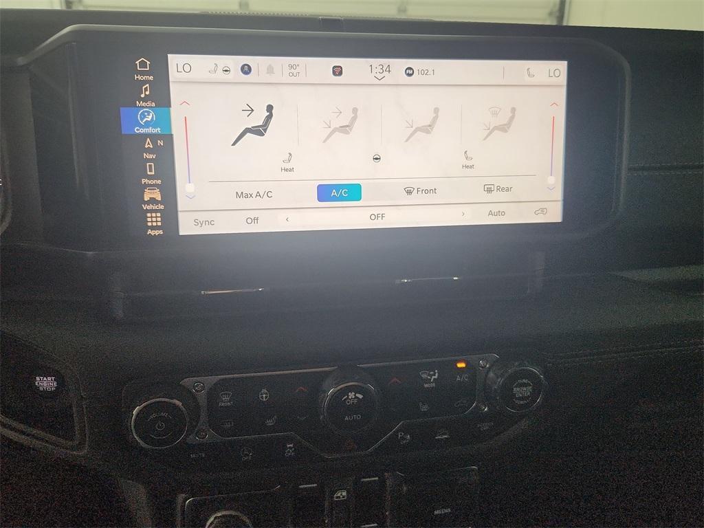 new 2025 Jeep Wrangler car