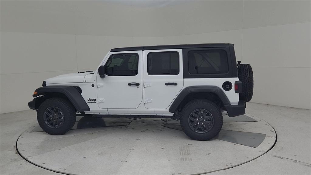 new 2025 Jeep Wrangler car, priced at $44,657