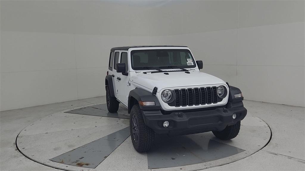 new 2025 Jeep Wrangler car, priced at $44,657