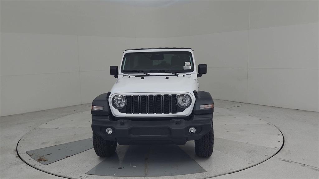 new 2025 Jeep Wrangler car, priced at $44,657