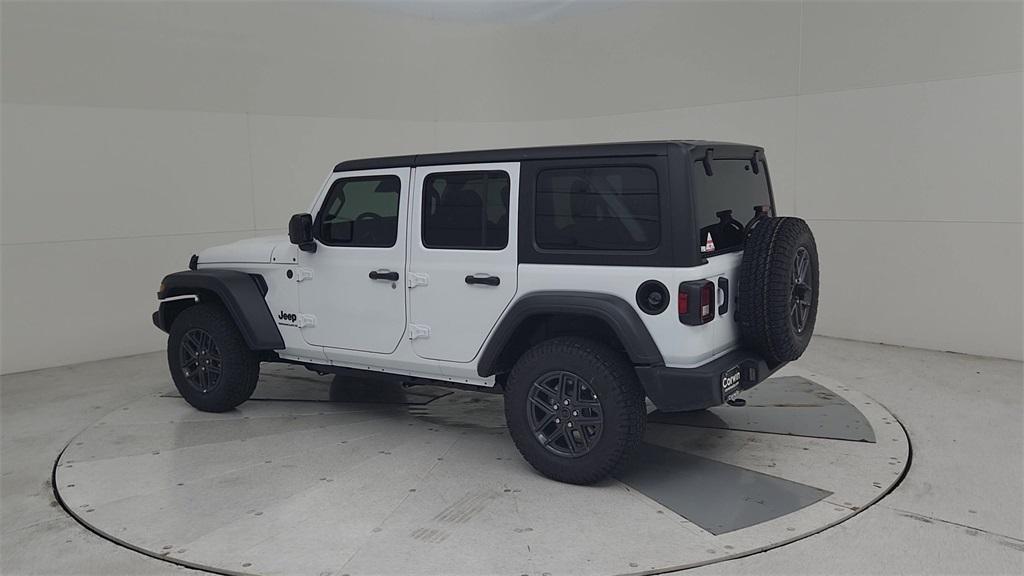 new 2025 Jeep Wrangler car, priced at $44,657