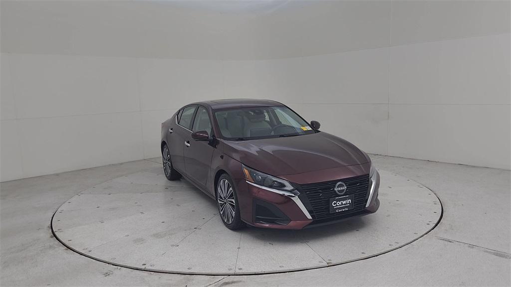 used 2023 Nissan Altima car, priced at $22,828