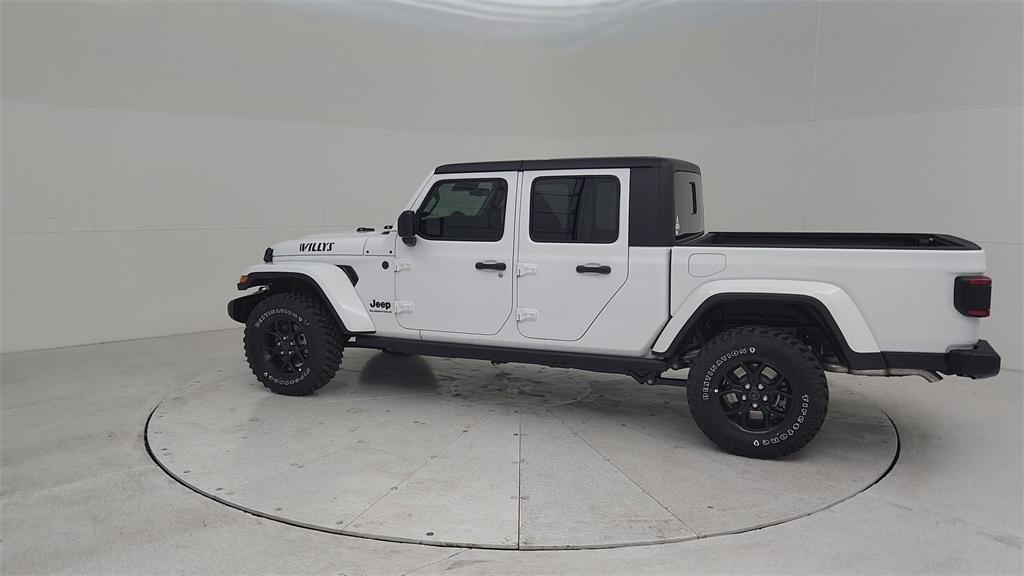 new 2024 Jeep Gladiator car, priced at $44,795