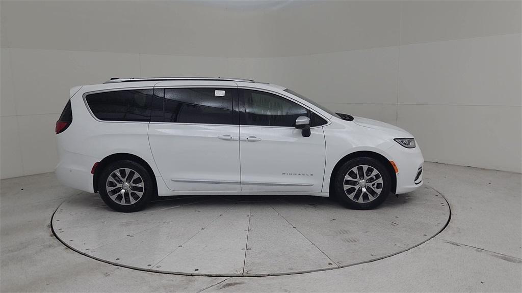 new 2025 Chrysler Pacifica Hybrid car, priced at $54,178