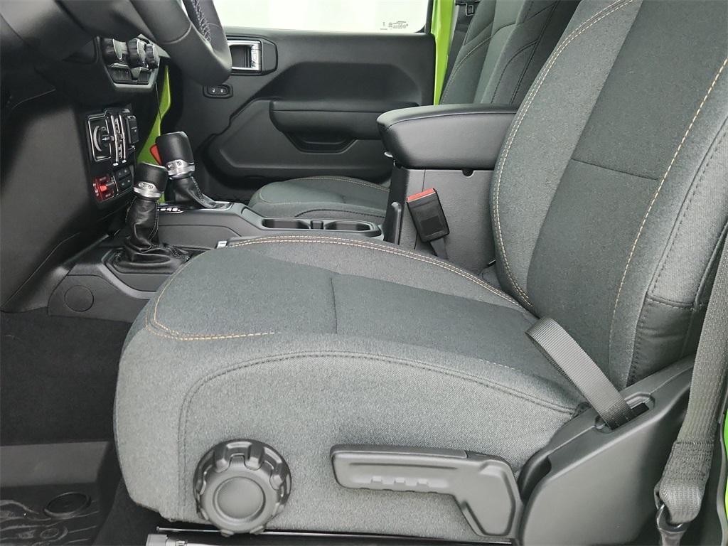new 2025 Jeep Wrangler car, priced at $57,034