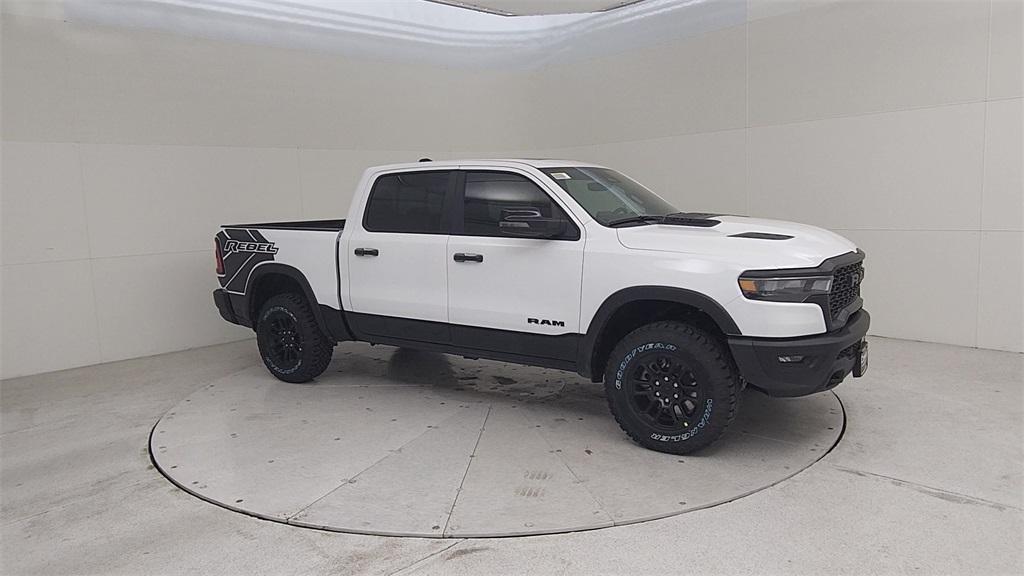 new 2025 Ram 1500 car, priced at $61,305