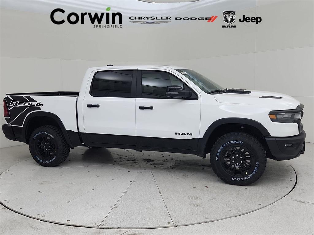 new 2025 Ram 1500 car, priced at $61,305