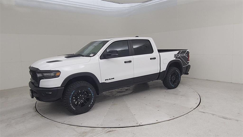 new 2025 Ram 1500 car, priced at $61,305