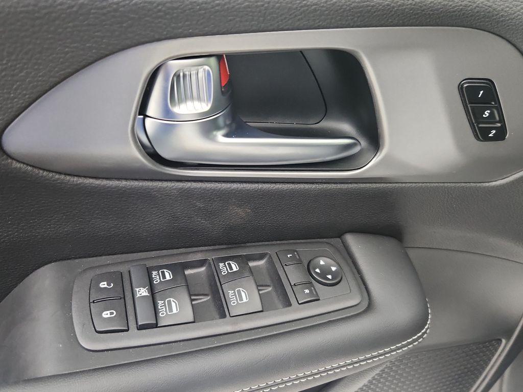 new 2026 Chrysler Pacifica car, priced at $41,972