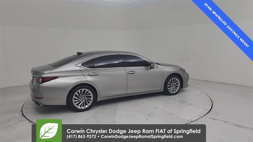 used 2019 Lexus ES 350 car, priced at $29,338