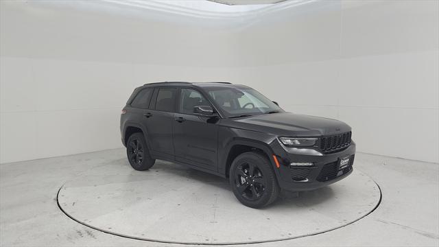 new 2024 Jeep Grand Cherokee car, priced at $50,569