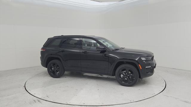 new 2024 Jeep Grand Cherokee car, priced at $50,569