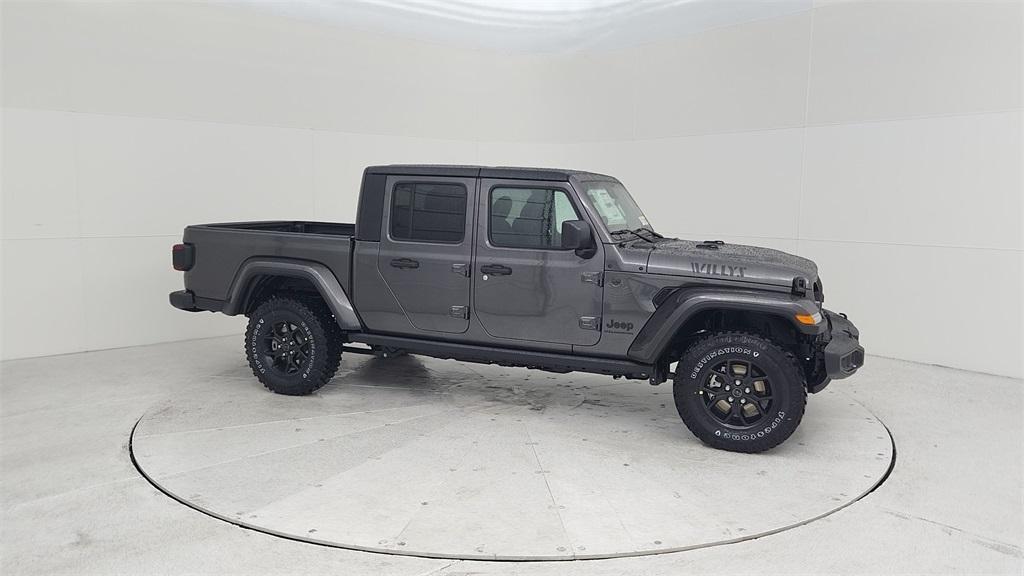 new 2024 Jeep Gladiator car, priced at $44,966