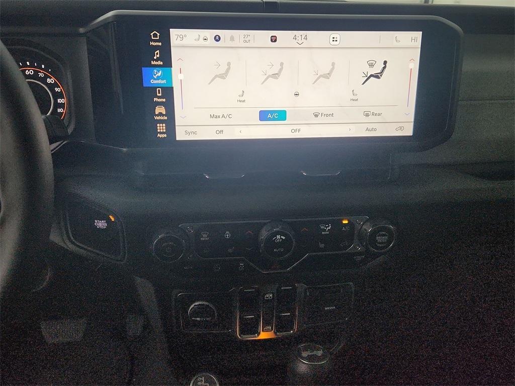 new 2025 Jeep Wrangler car, priced at $47,213