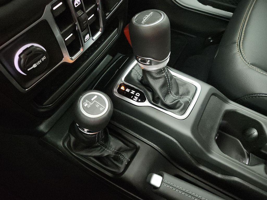 new 2025 Jeep Gladiator car, priced at $45,162