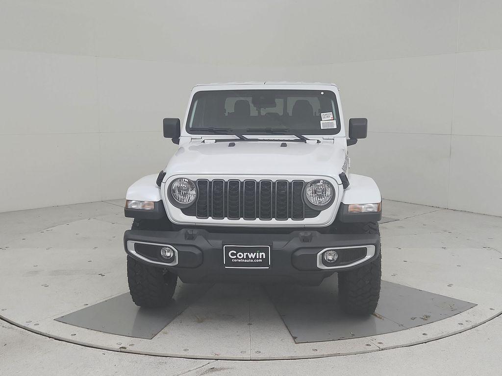 new 2025 Jeep Gladiator car, priced at $45,162