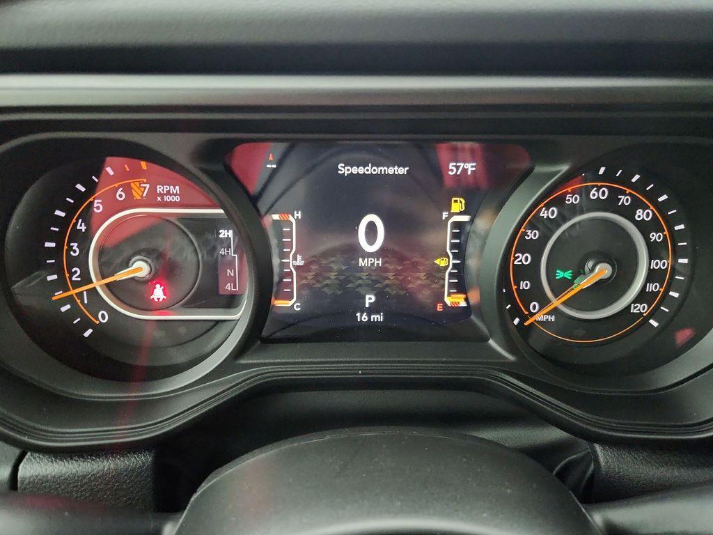 new 2025 Jeep Gladiator car, priced at $45,162