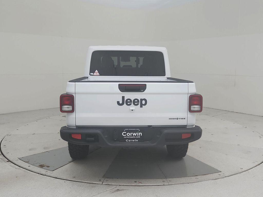 new 2025 Jeep Gladiator car, priced at $45,162