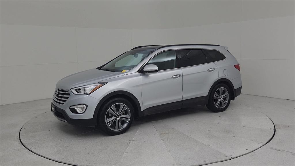 used 2016 Hyundai Santa Fe car, priced at $12,889