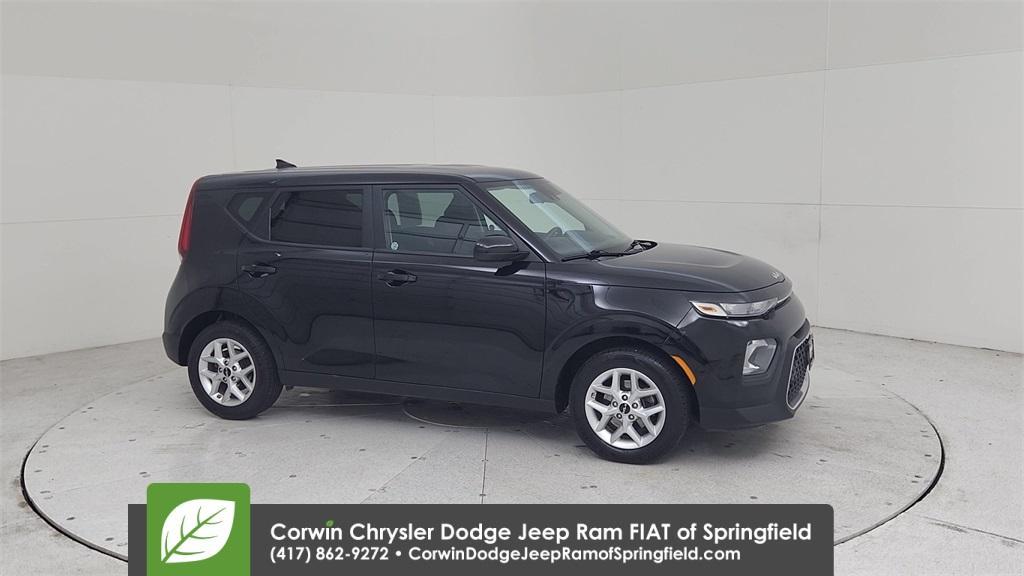 used 2022 Kia Soul car, priced at $15,995
