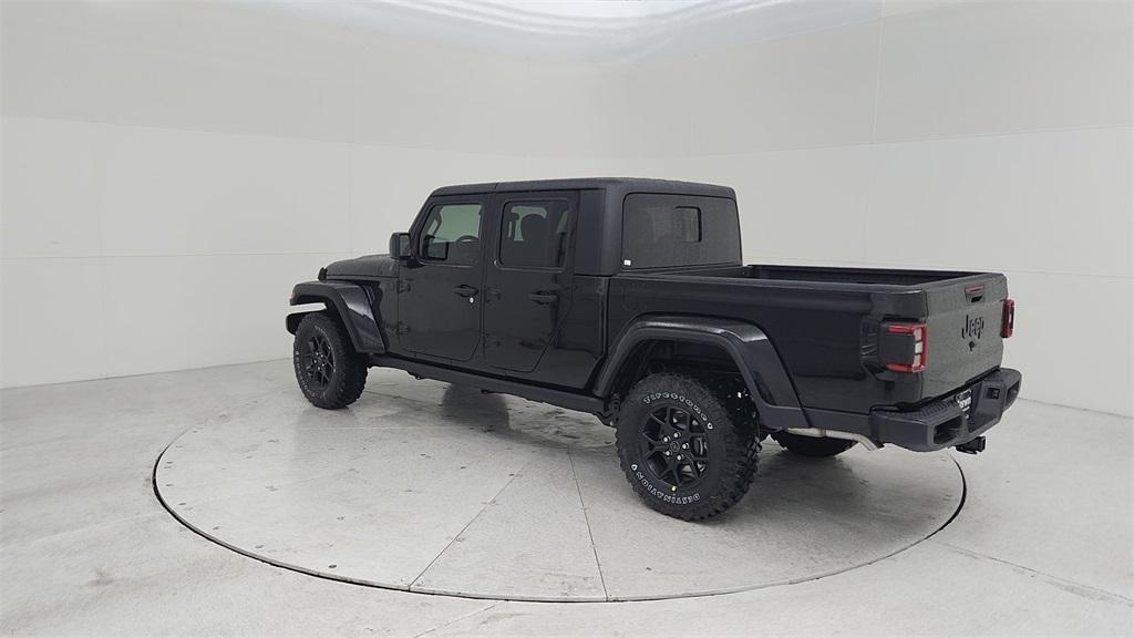 new 2024 Jeep Gladiator car, priced at $45,272