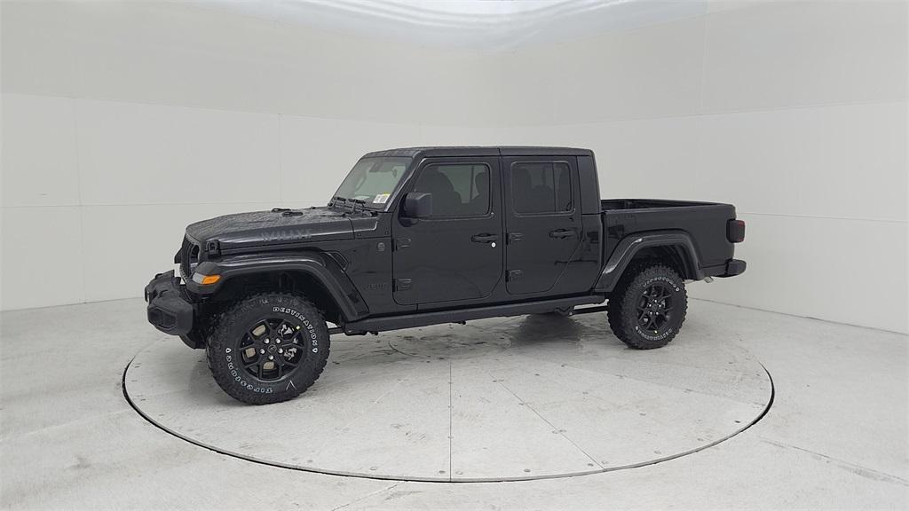 new 2024 Jeep Gladiator car, priced at $45,272