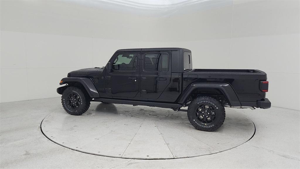 new 2024 Jeep Gladiator car, priced at $45,272