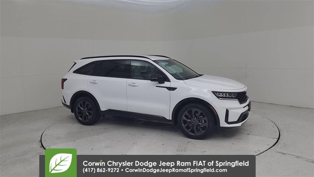 used 2023 Kia Sorento car, priced at $29,827