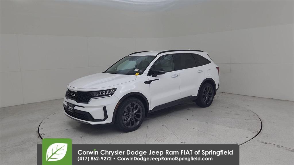 used 2023 Kia Sorento car, priced at $29,827