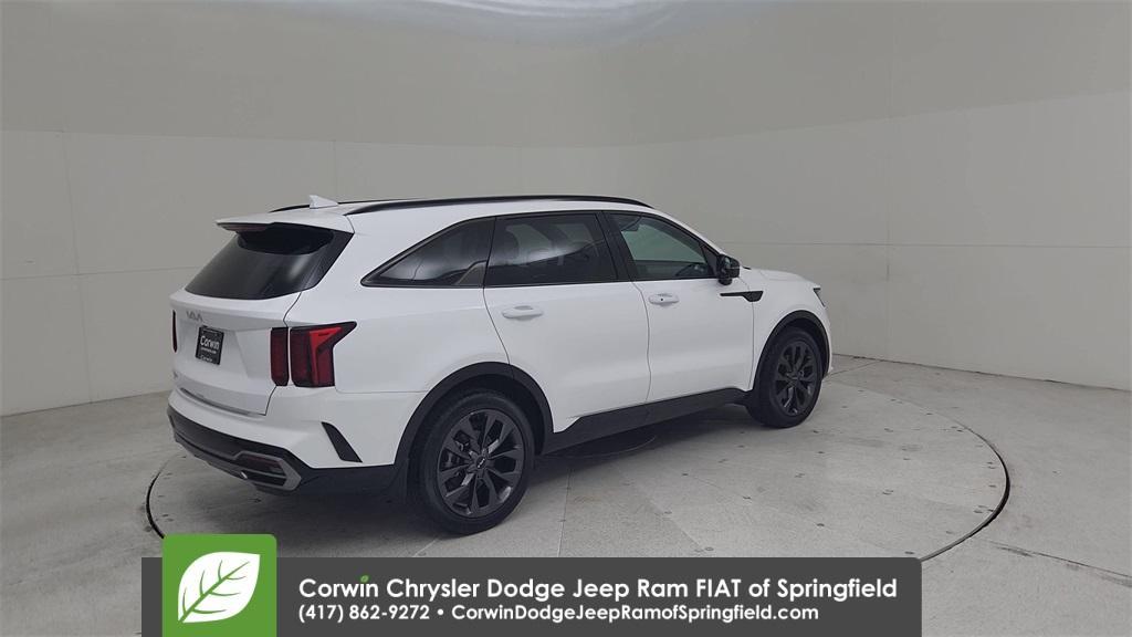 used 2023 Kia Sorento car, priced at $29,827