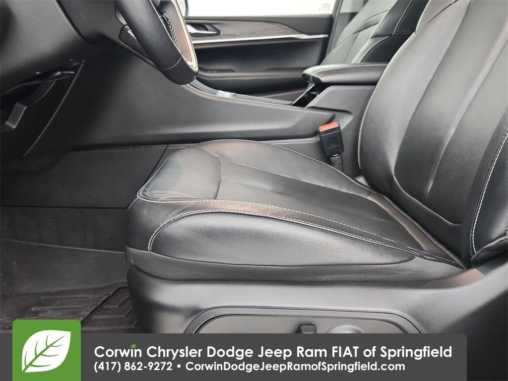used 2022 Jeep Grand Cherokee L car, priced at $32,884