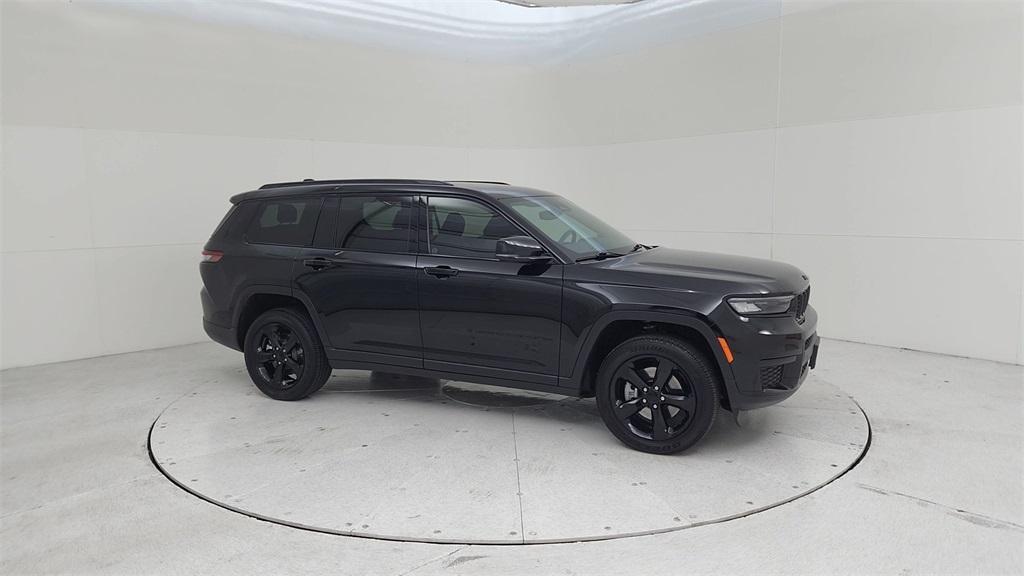 used 2024 Jeep Grand Cherokee L car, priced at $40,775