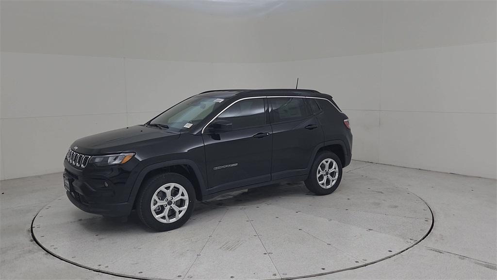new 2025 Jeep Compass car, priced at $30,450