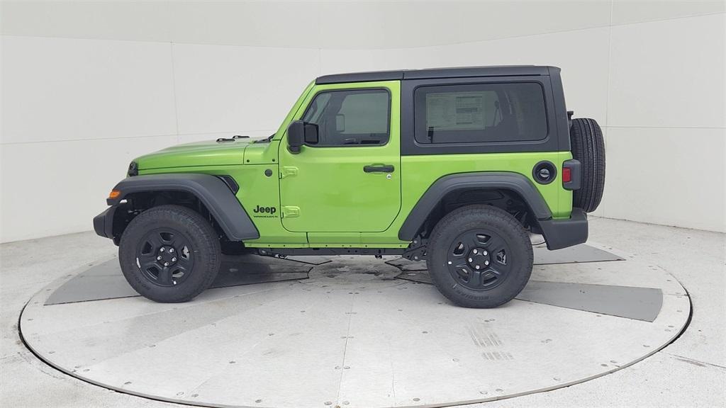 new 2025 Jeep Wrangler car, priced at $37,208