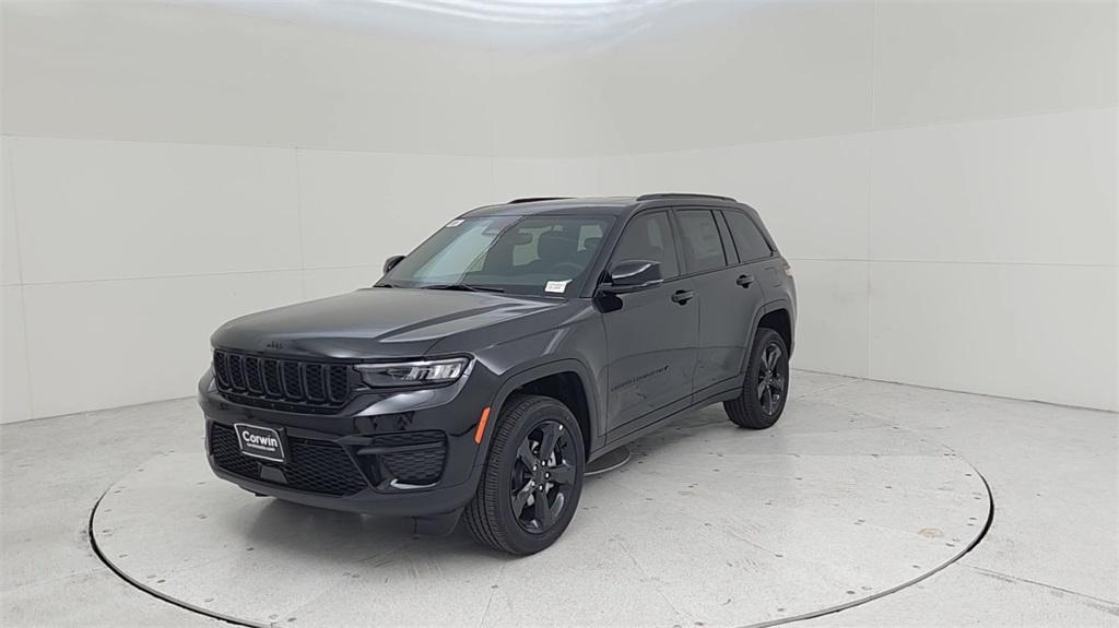 new 2024 Jeep Grand Cherokee car, priced at $43,539