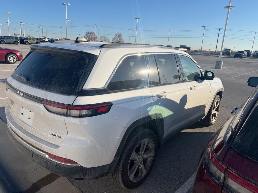 used 2023 Jeep Grand Cherokee car, priced at $34,994