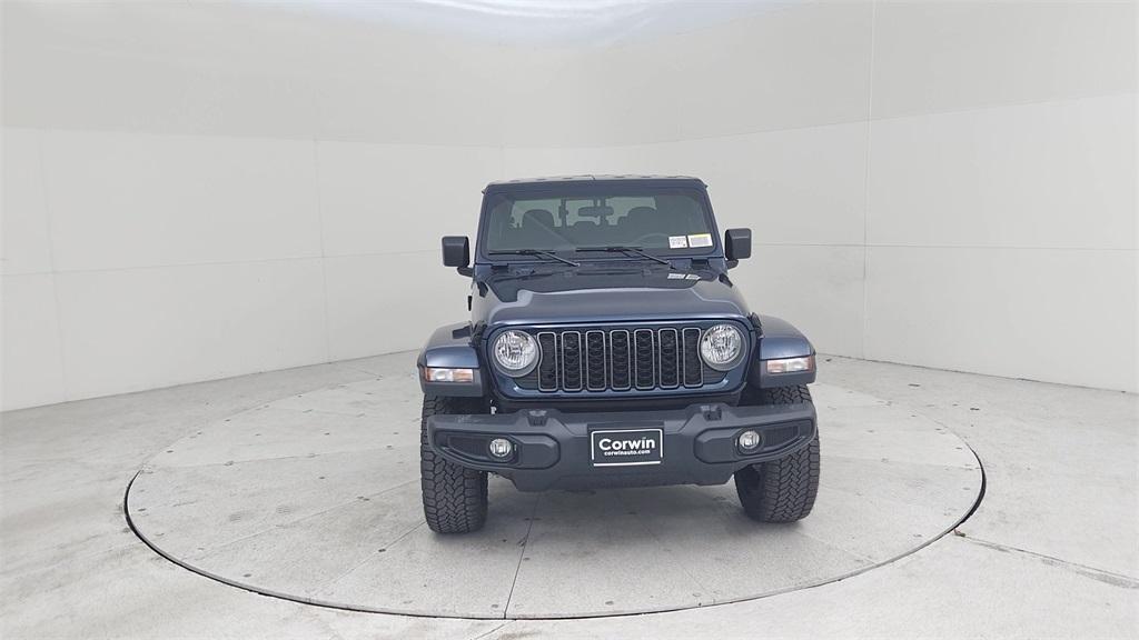 new 2025 Jeep Gladiator car, priced at $42,163