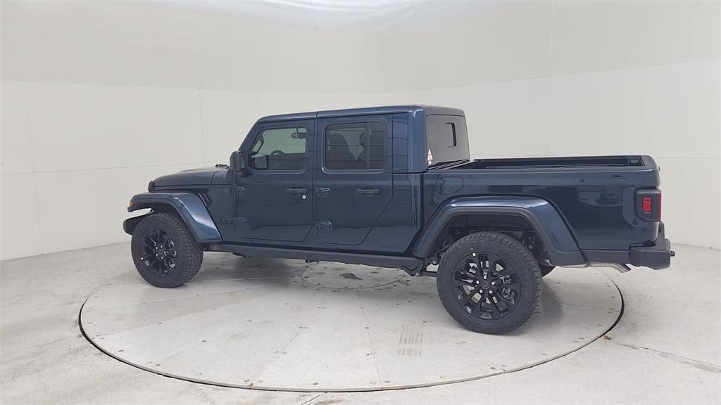 new 2025 Jeep Gladiator car, priced at $42,163