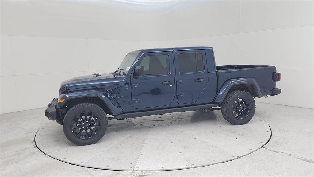 new 2025 Jeep Gladiator car, priced at $42,163