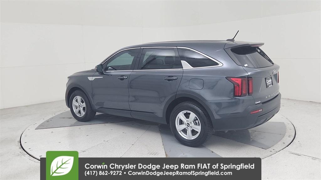 used 2021 Kia Sorento car, priced at $20,786