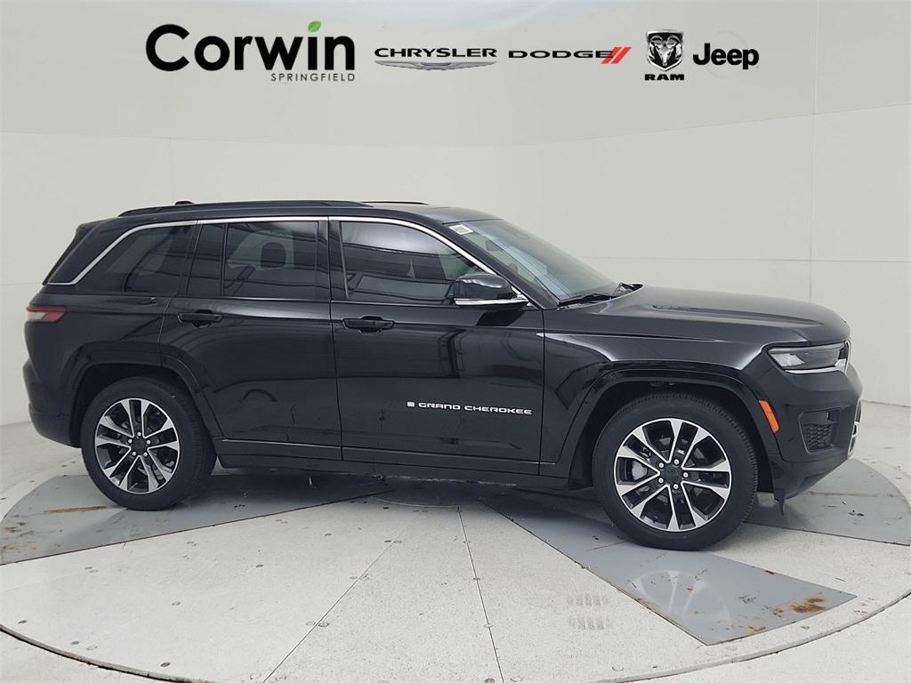 new 2025 Jeep Grand Cherokee car, priced at $57,739