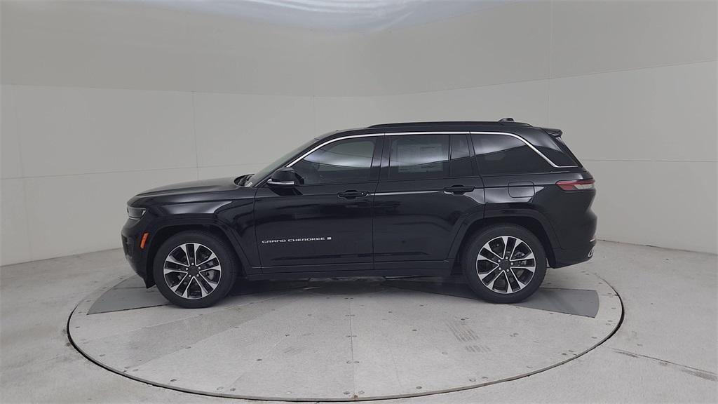 new 2025 Jeep Grand Cherokee car