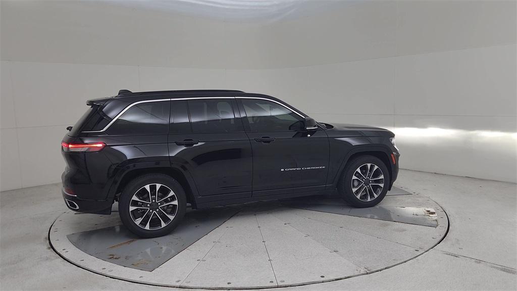 new 2025 Jeep Grand Cherokee car