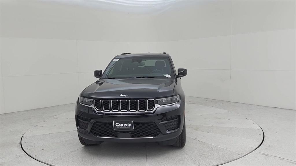 new 2024 Jeep Grand Cherokee car, priced at $34,999