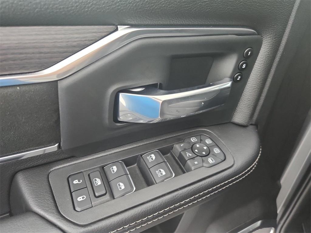 new 2025 Ram 2500 car, priced at $71,886