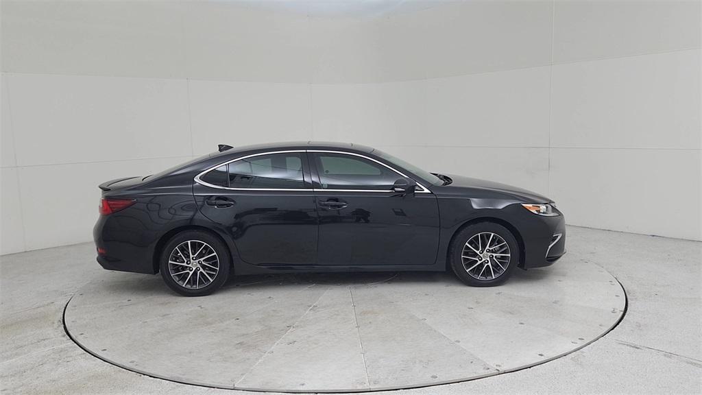 used 2017 Lexus ES 350 car, priced at $22,757