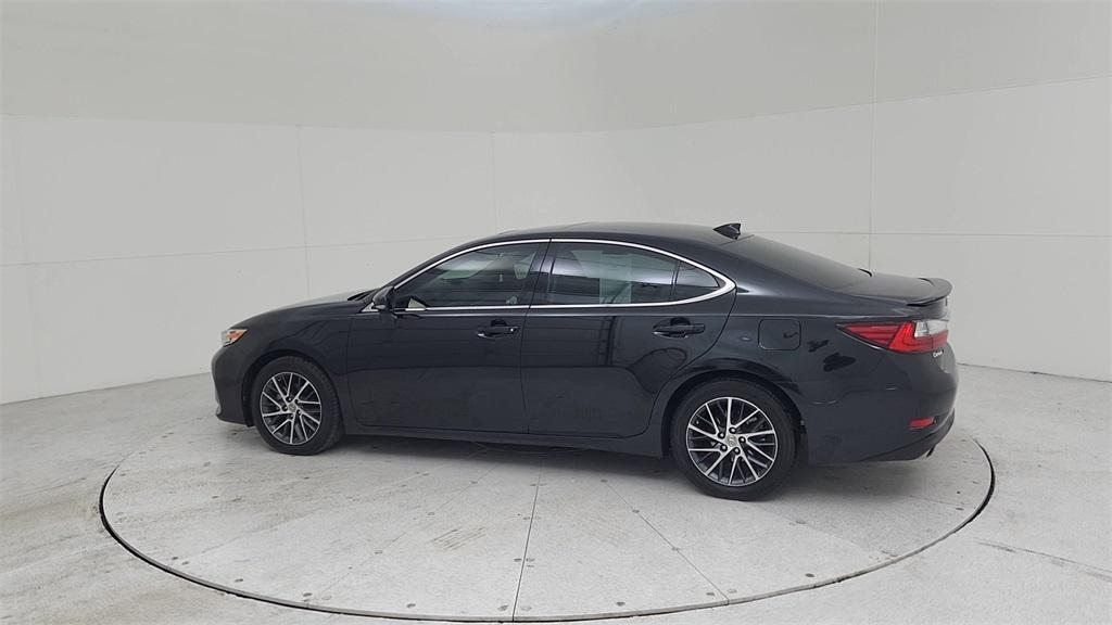 used 2017 Lexus ES 350 car, priced at $22,757